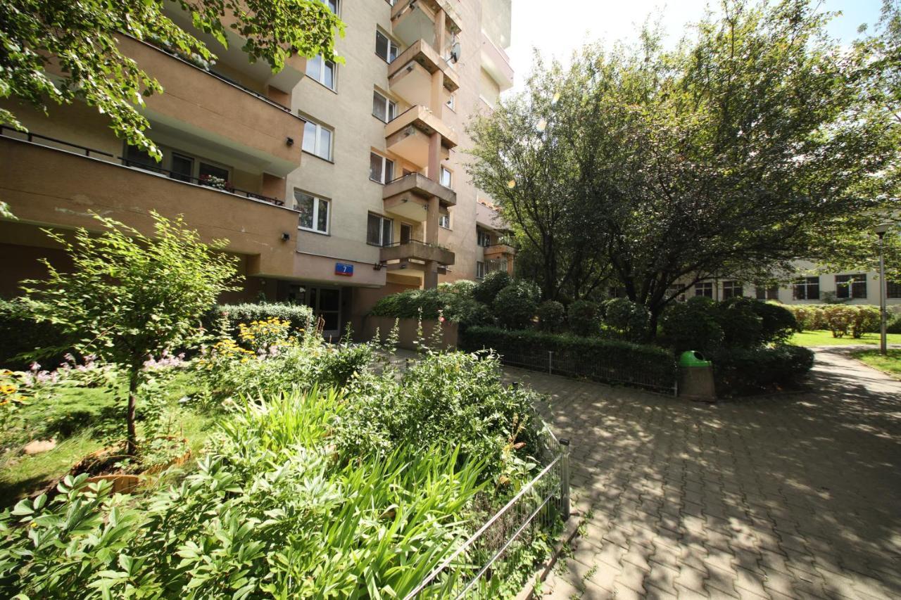 Bronco Apartments Варшава Екстер'єр фото